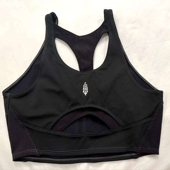 FP movement cross the line crop - Picture 5 of 6